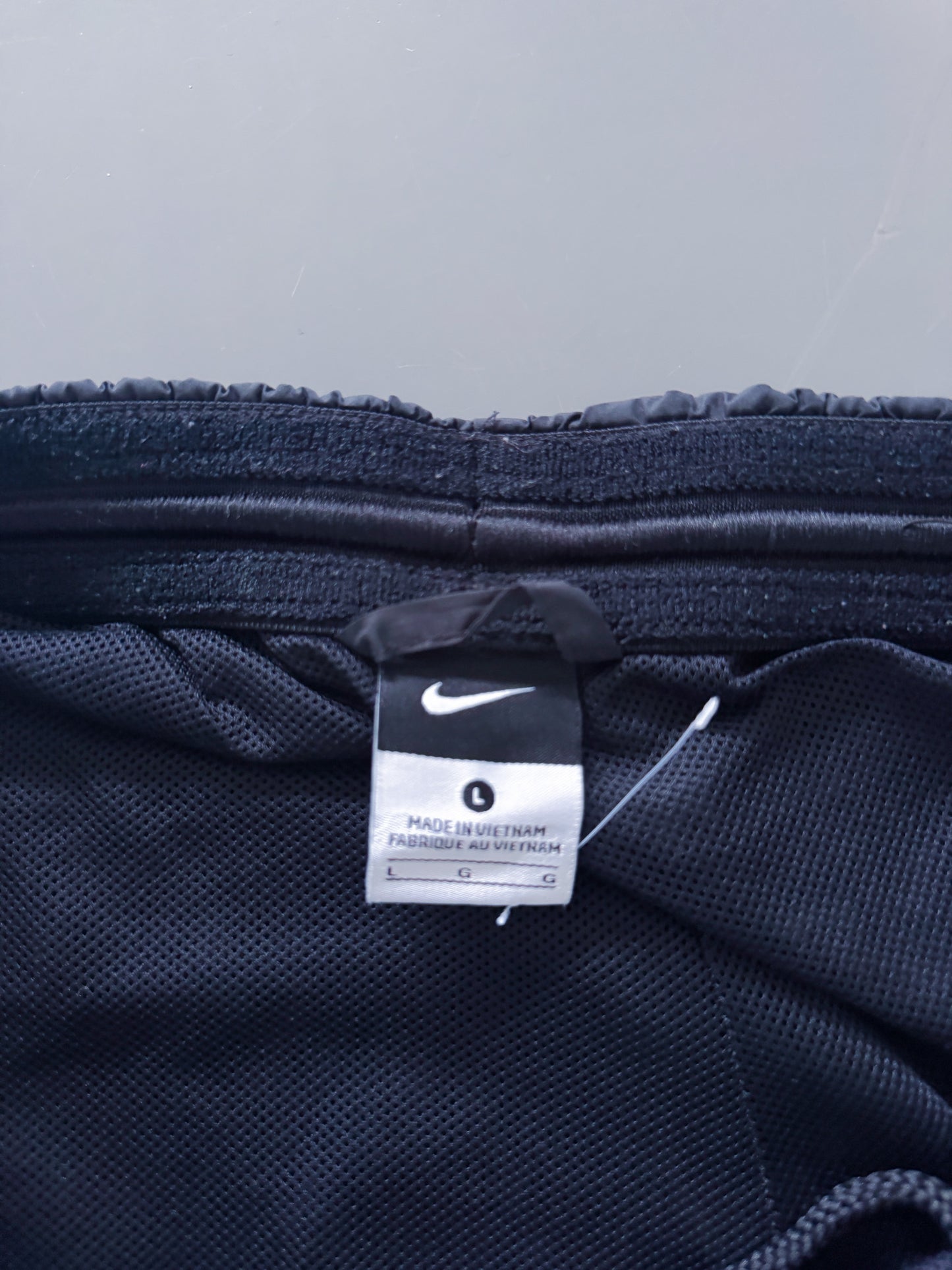 Nike Vintage Trackpants | L