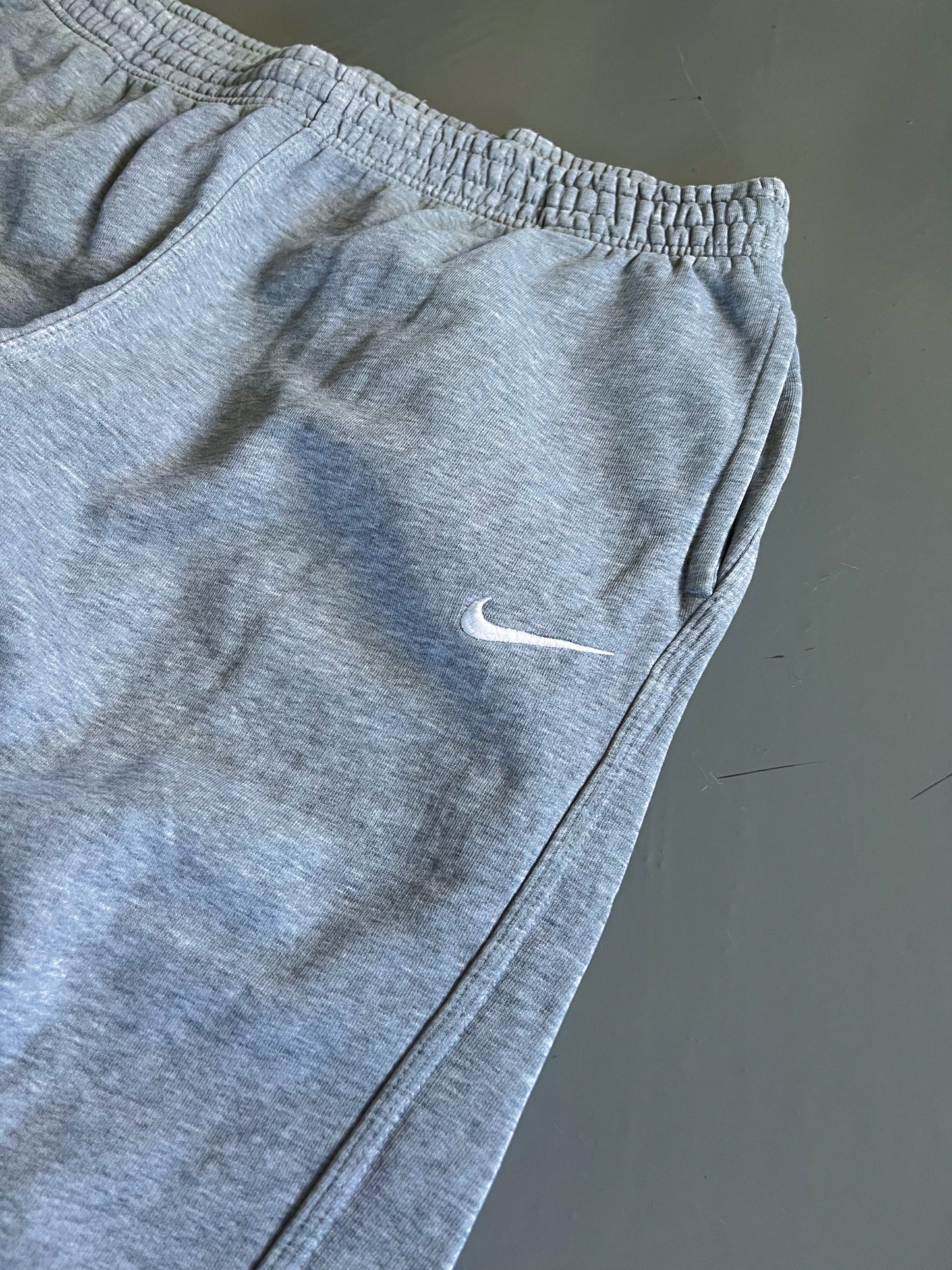 Nike Vintage Sweatpants | L