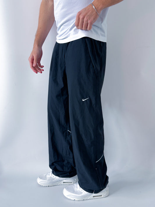 Nike Vintage Trackpants | L