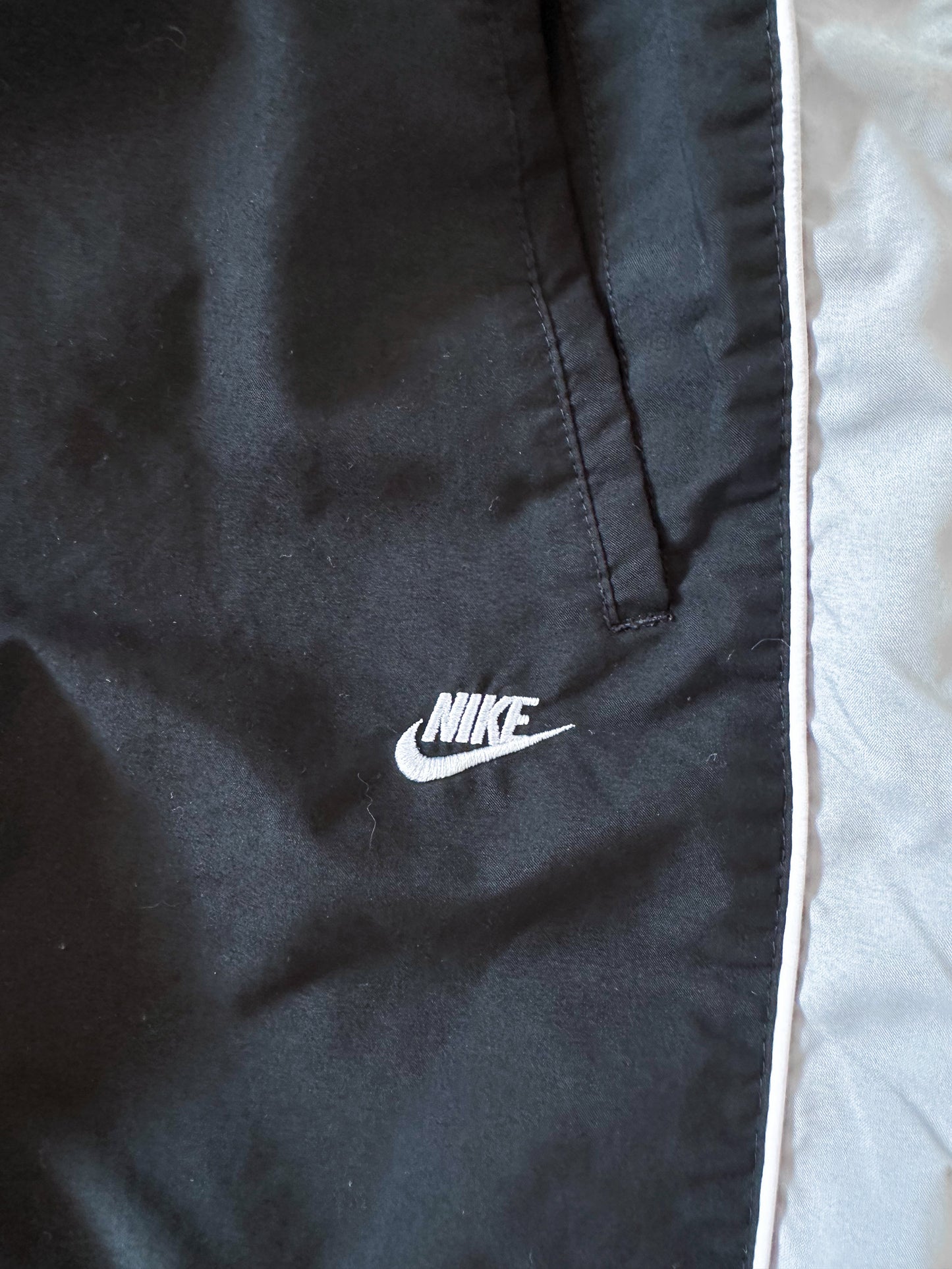 Nike Vintage Trackpants | M