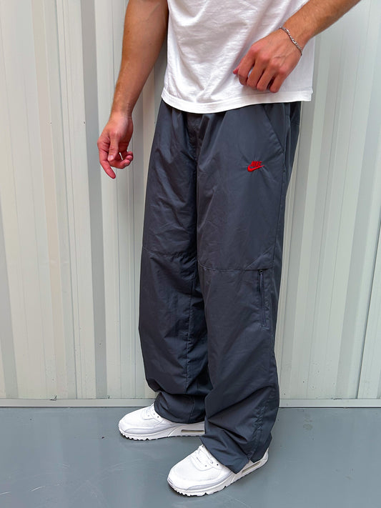 Nike Vintage Trackpants | L