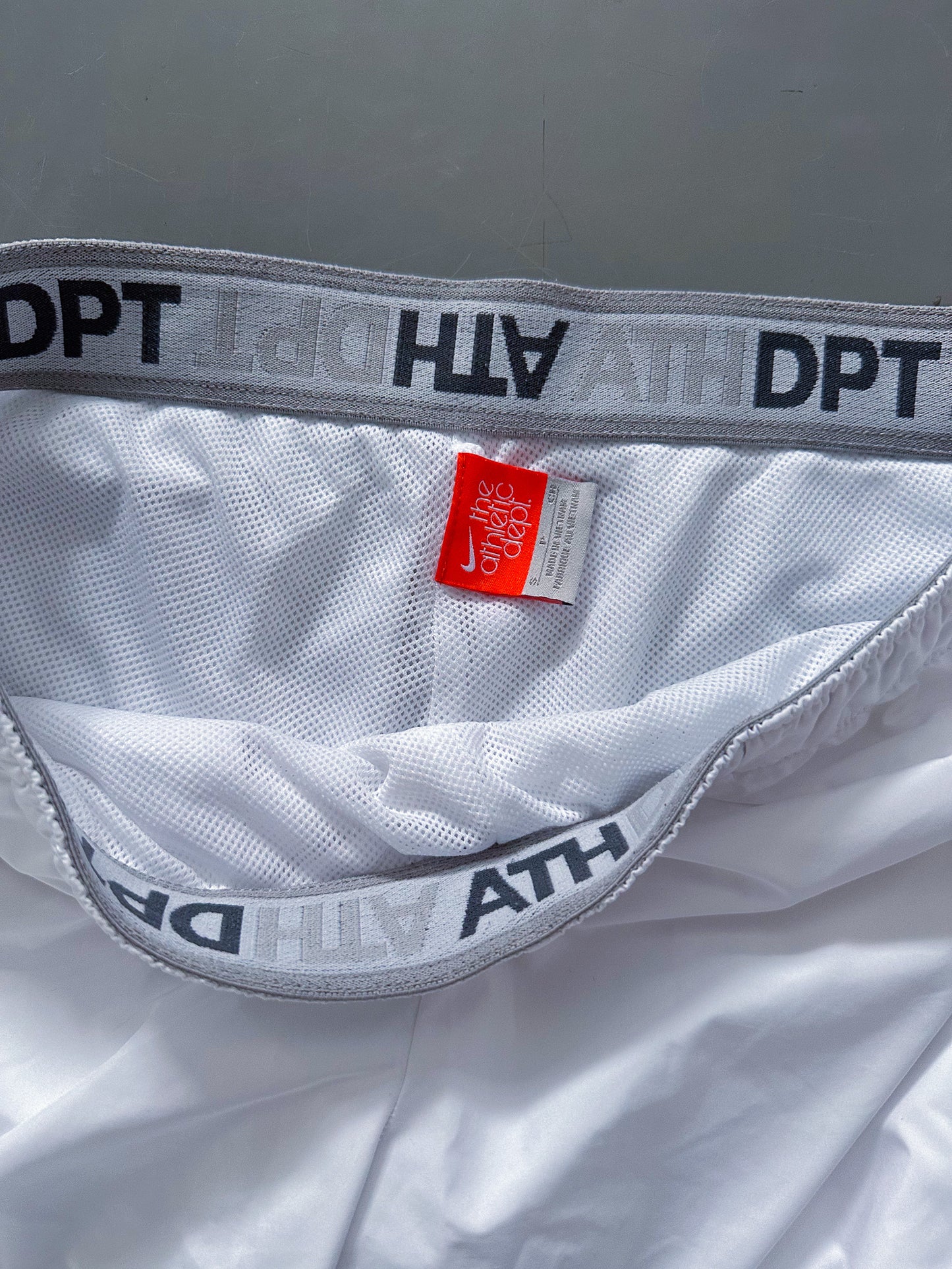 Nike Vintage Trackpants | S