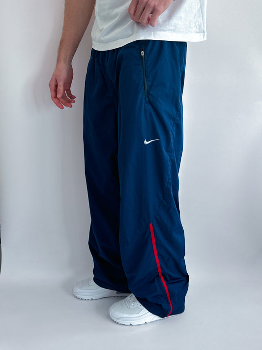 Nike Vintage Trackpants | L