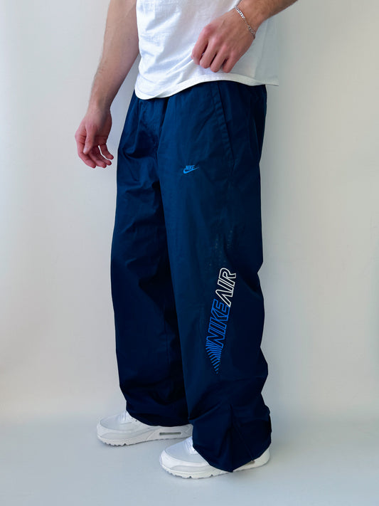 Nike Air Vintage Trackpants | L
