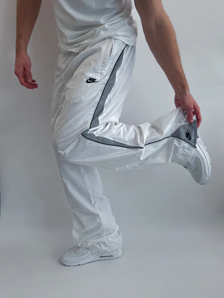 Nike Vintage *PREMIUM* Trackpants | M