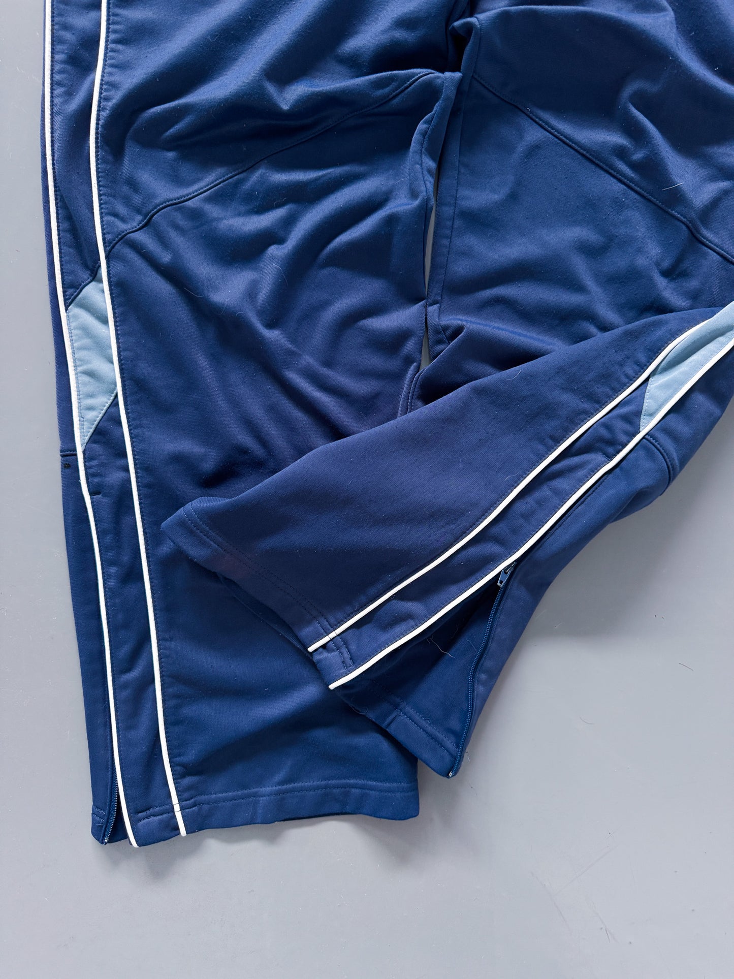 Nike Vintage Trackpants | L