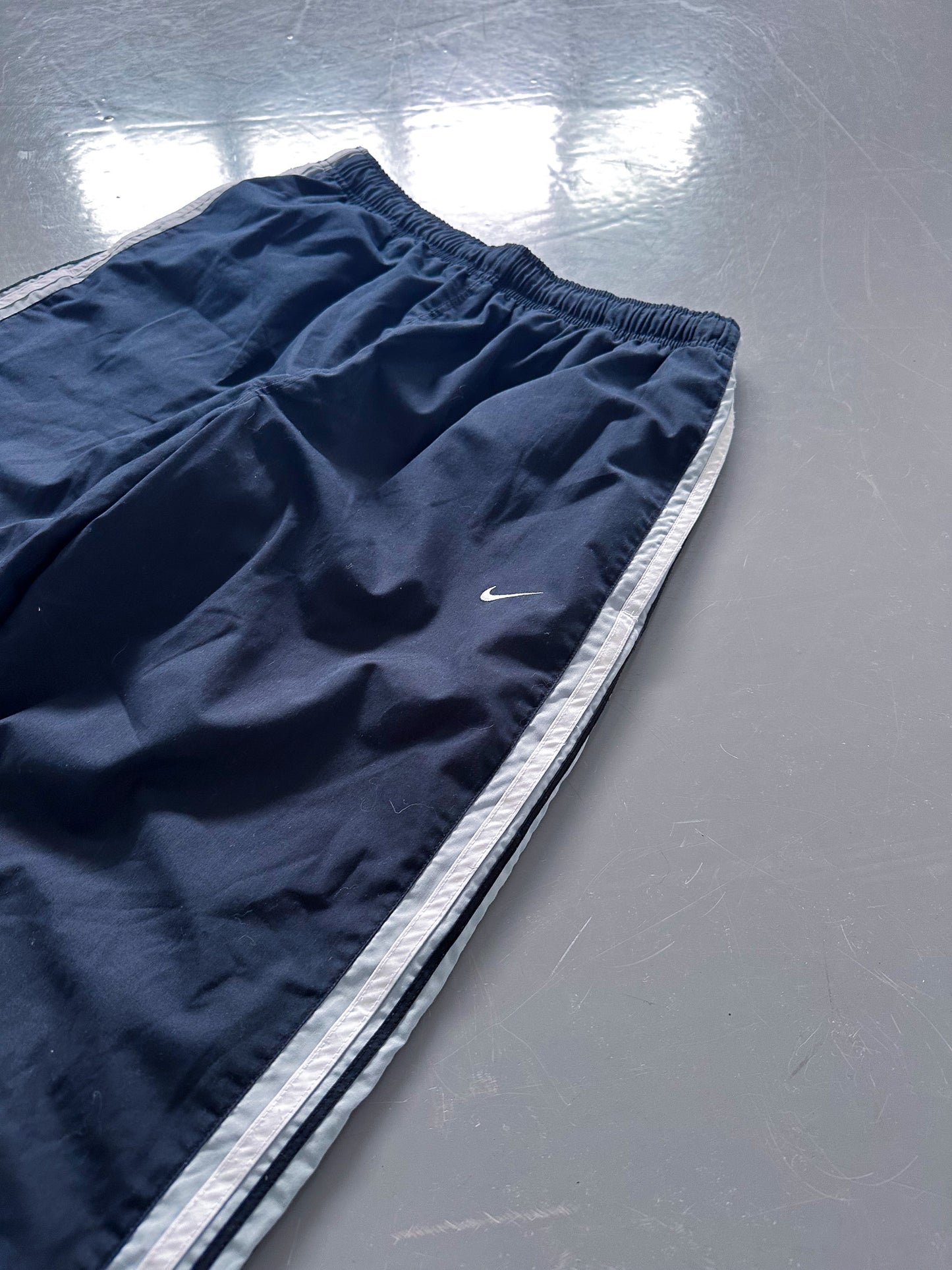 Nike Vintage Trackpants | L
