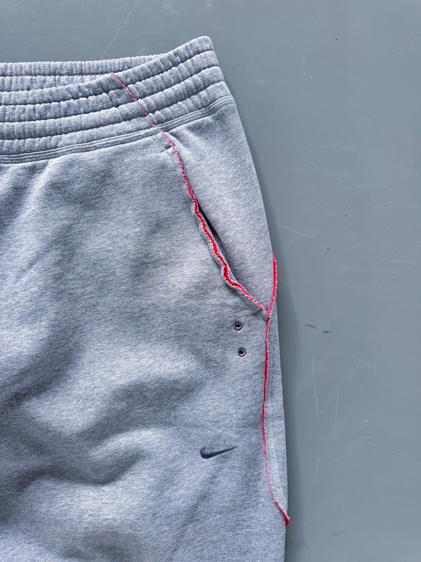Nike Vintage Trackpants | L