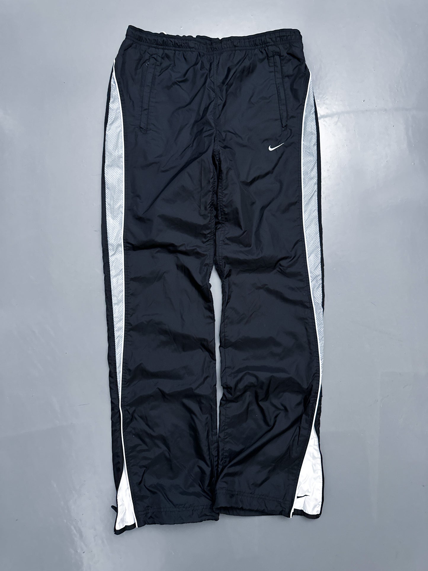 Nike Vintage *PREMIUM* Trackpants | M