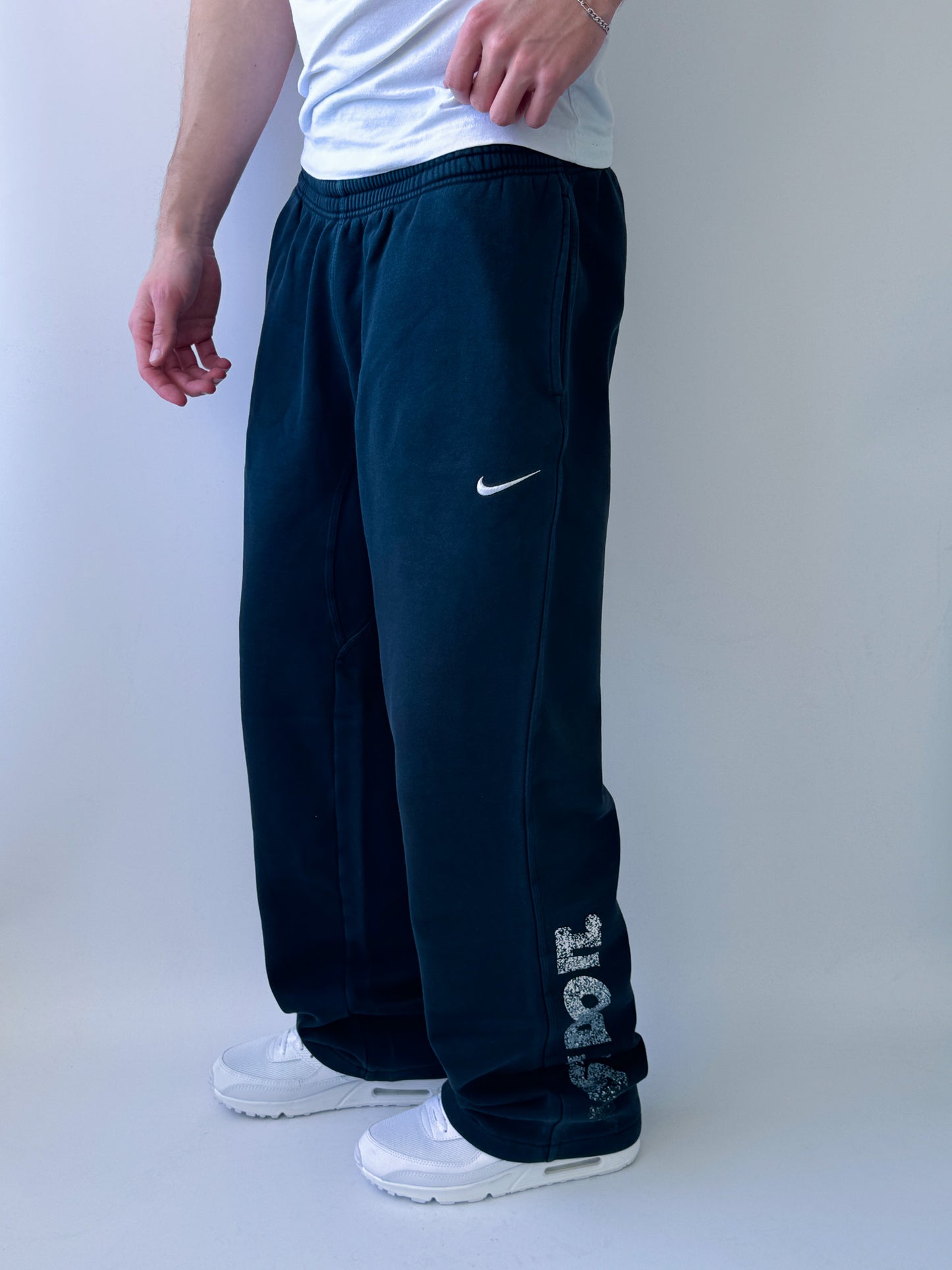 Nike Vintage Open Leg Sweatpants | L