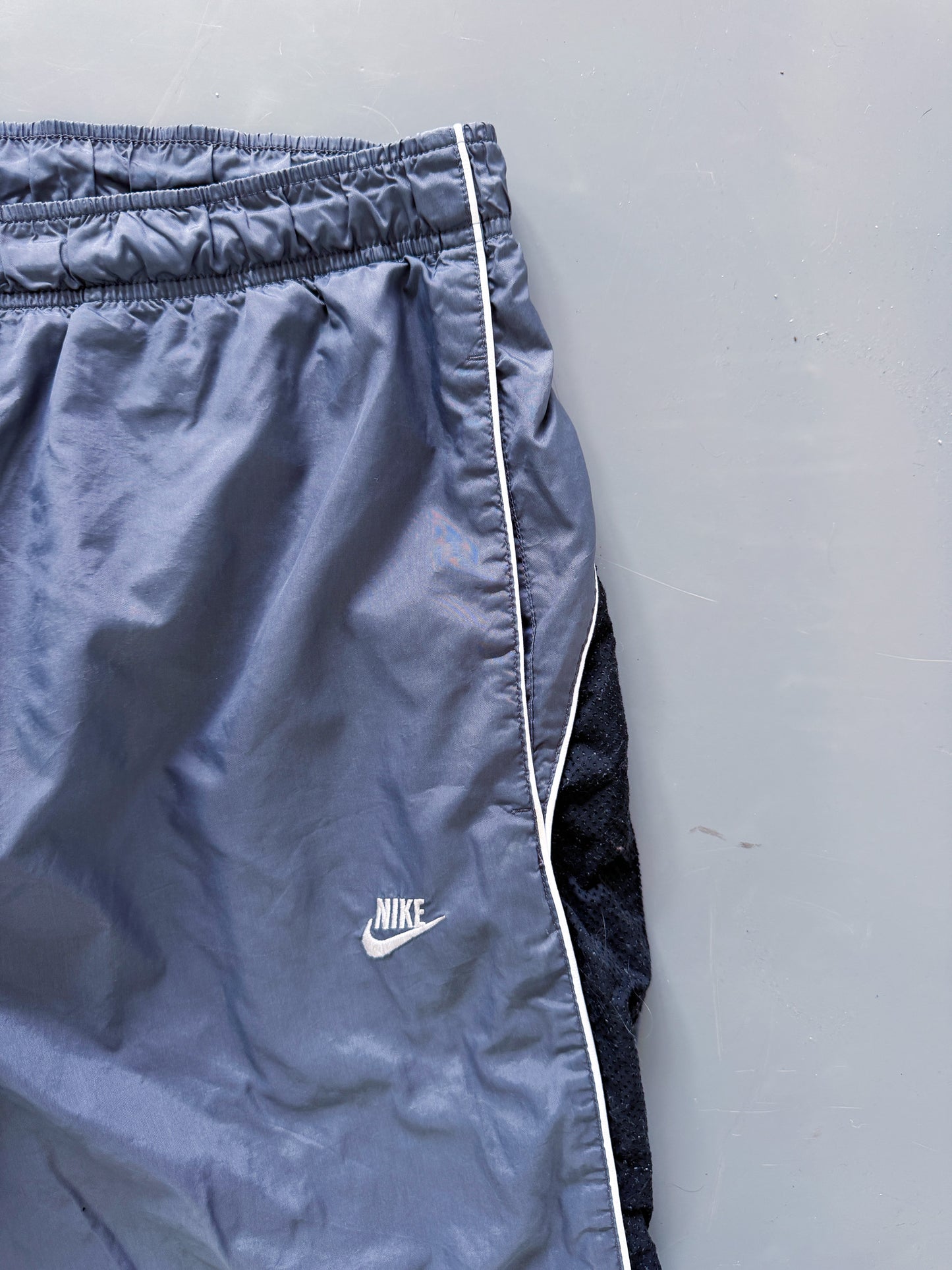 Nike Vintage Trackpants | L