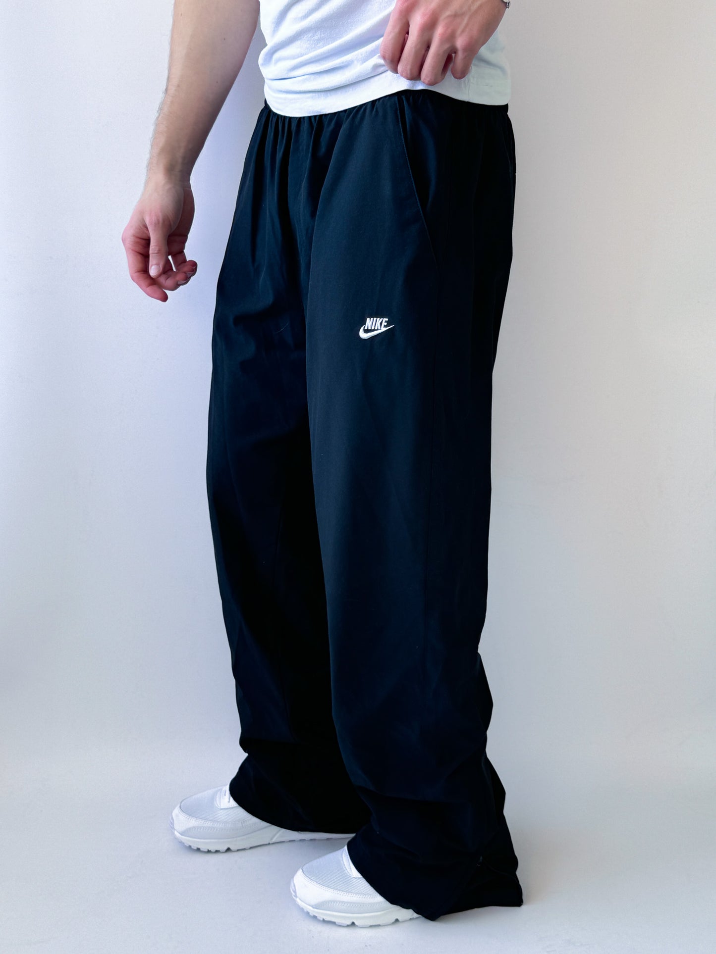 Nike Vintage Trackpants | L