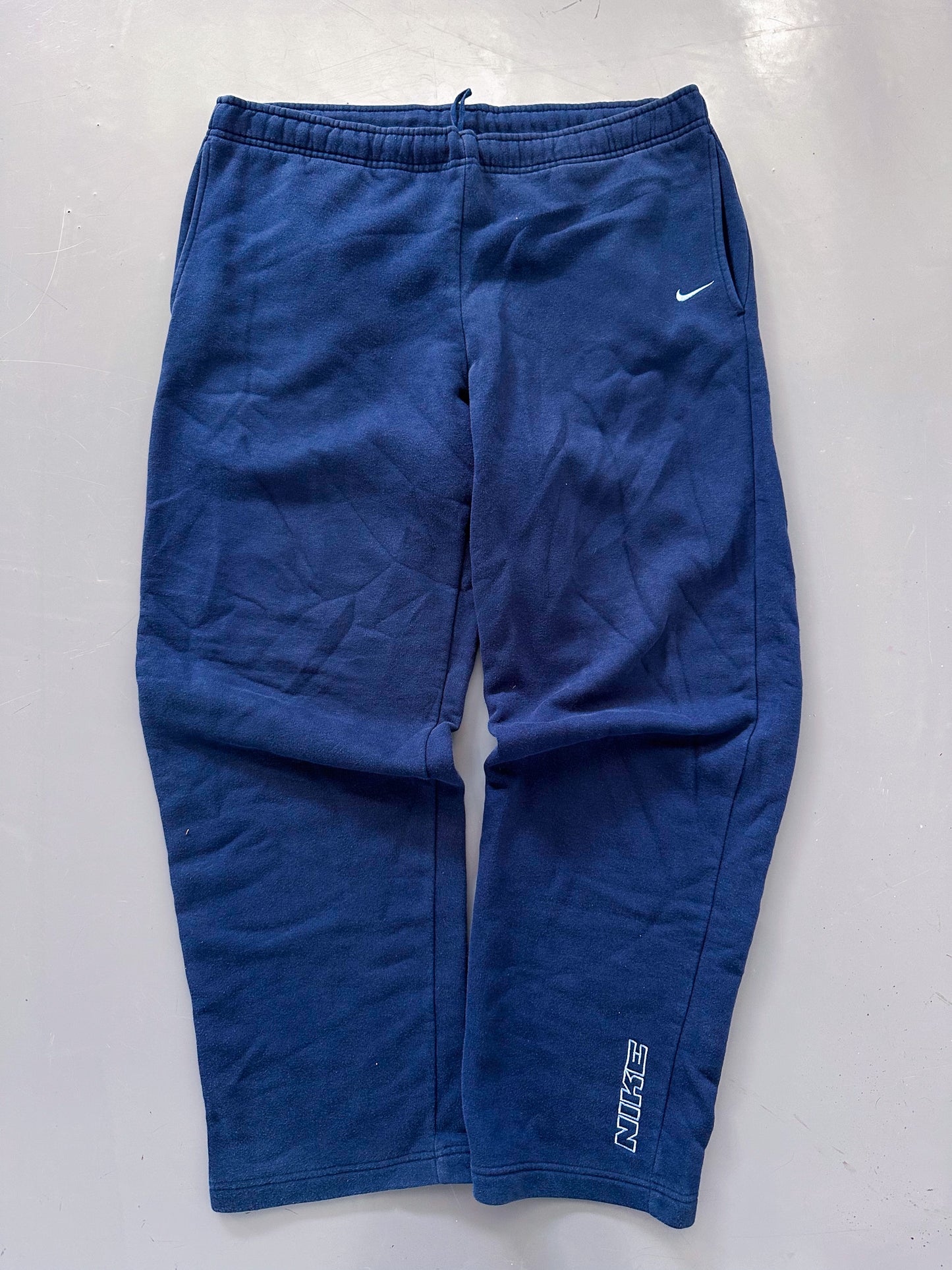 Nike Vintage *PREMIUM* Open Leg Sweatpants / Jogger | M