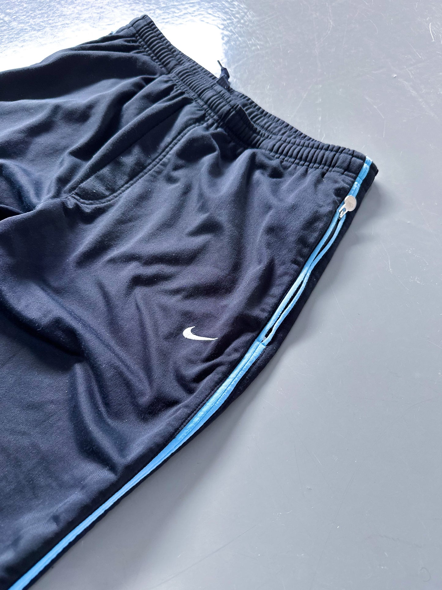Nike Vintage *PREMIUM* Trackpants | M