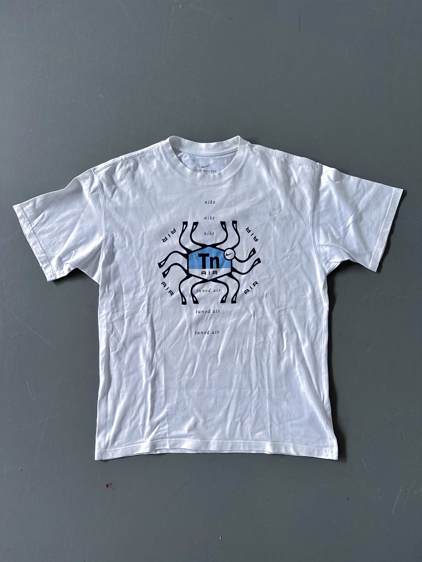 Vintage Nike *TN* Shirt | M