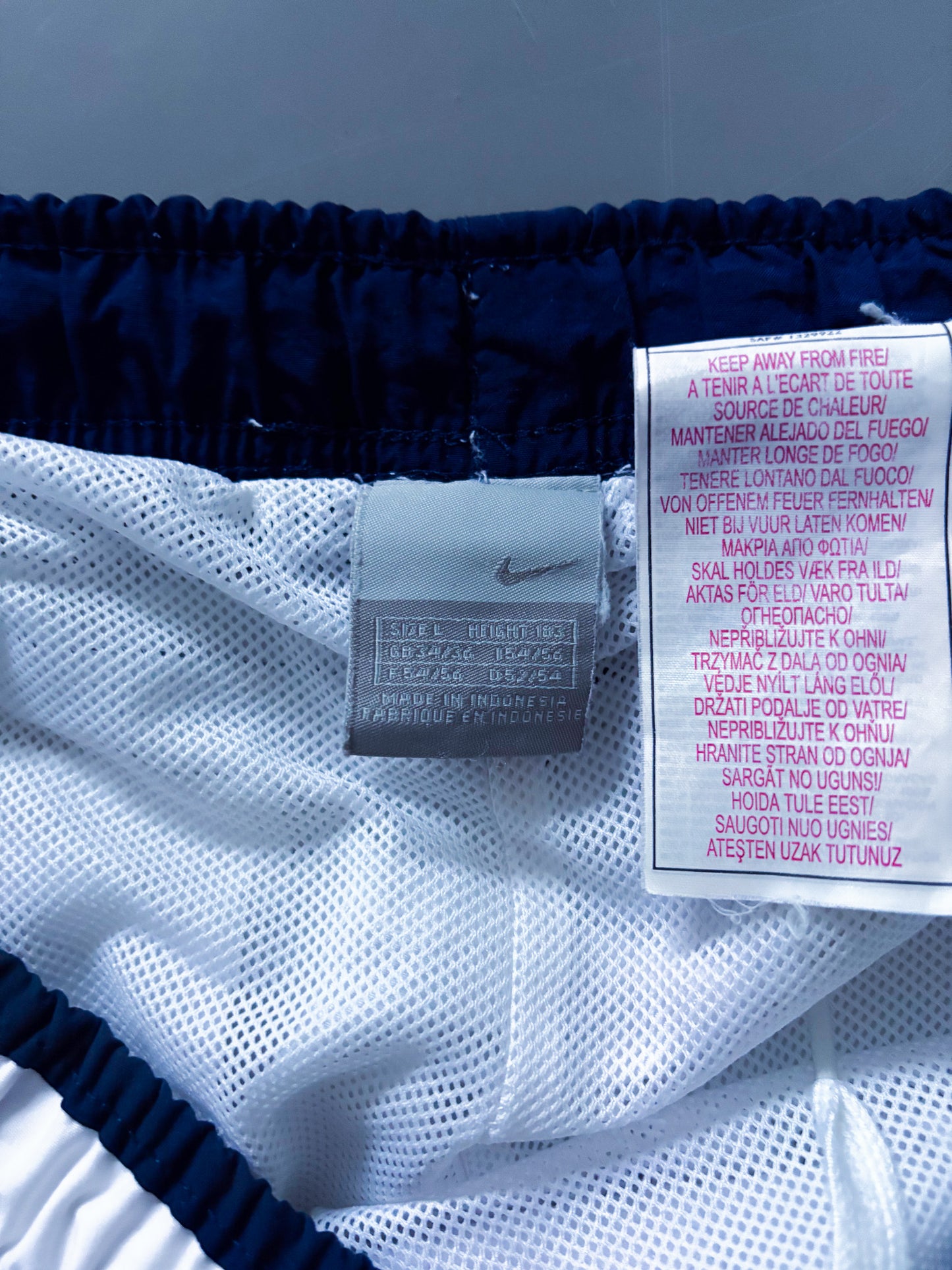 Nike Vintage Trackpants | L