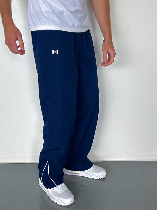 Under Armour Vintage Trackpants | M