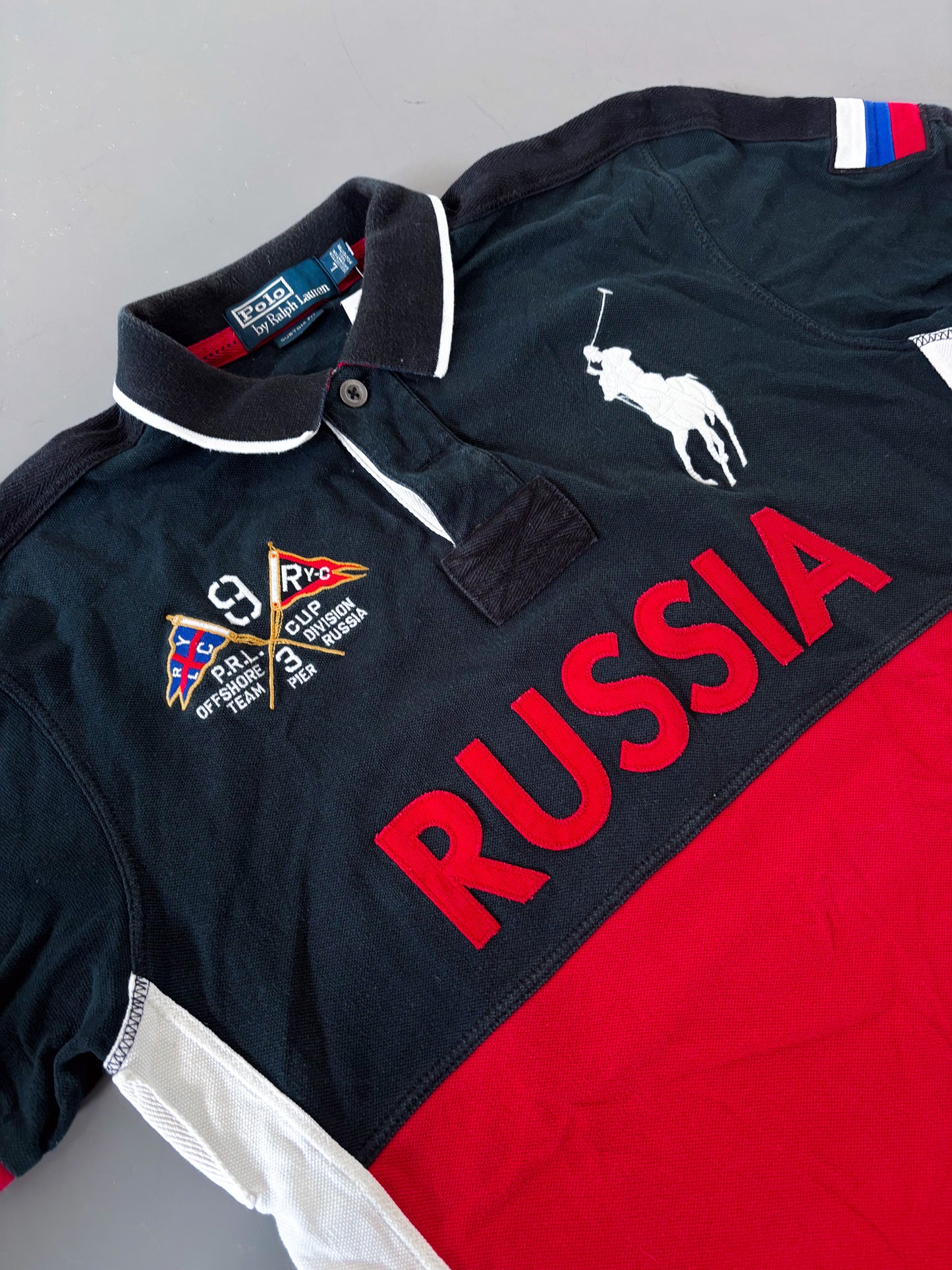 Polo Ralph Lauren *RUSSIA* Vintage Polo Shirt | L