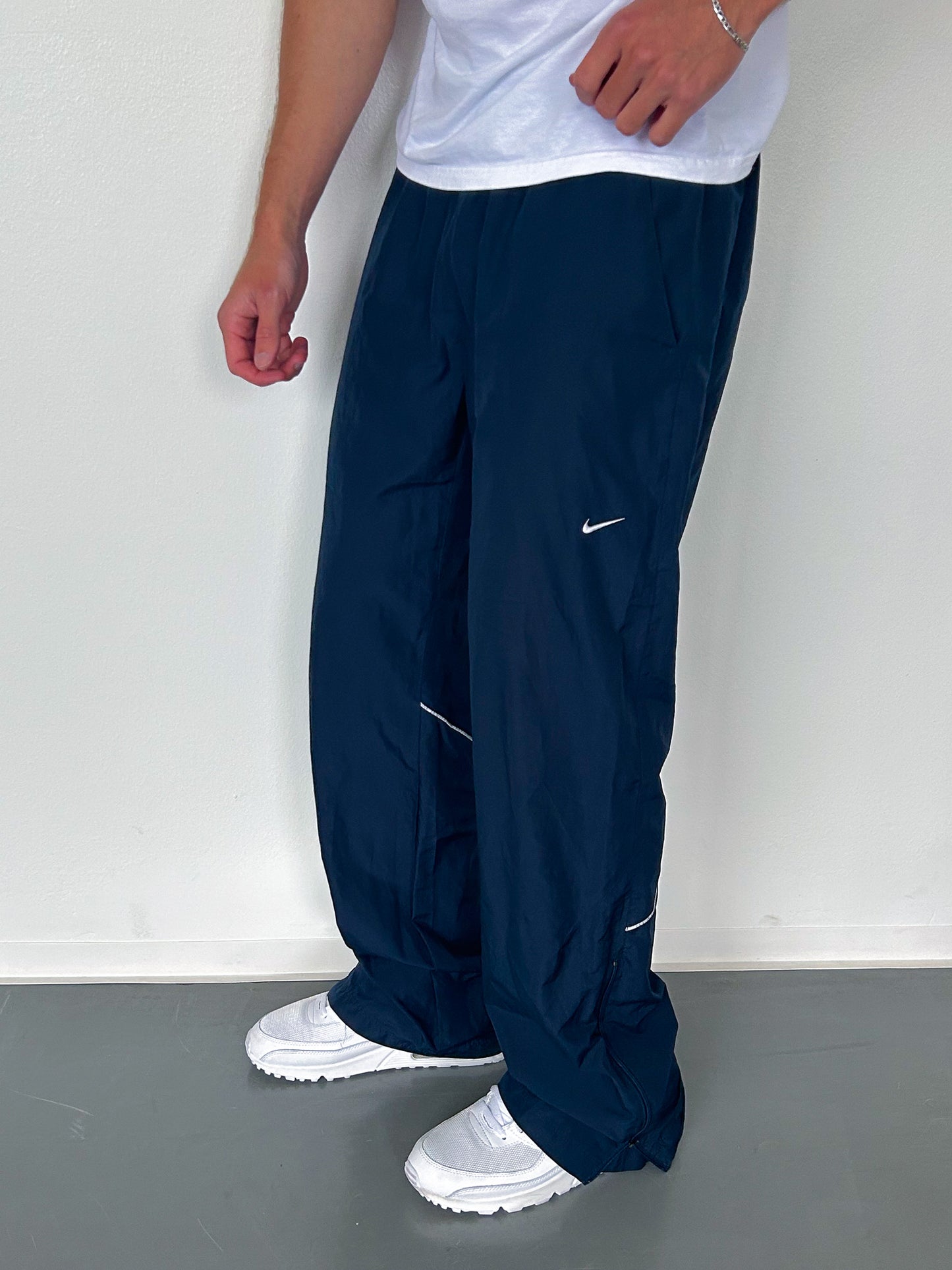 Nike Vintage Trackpants | M