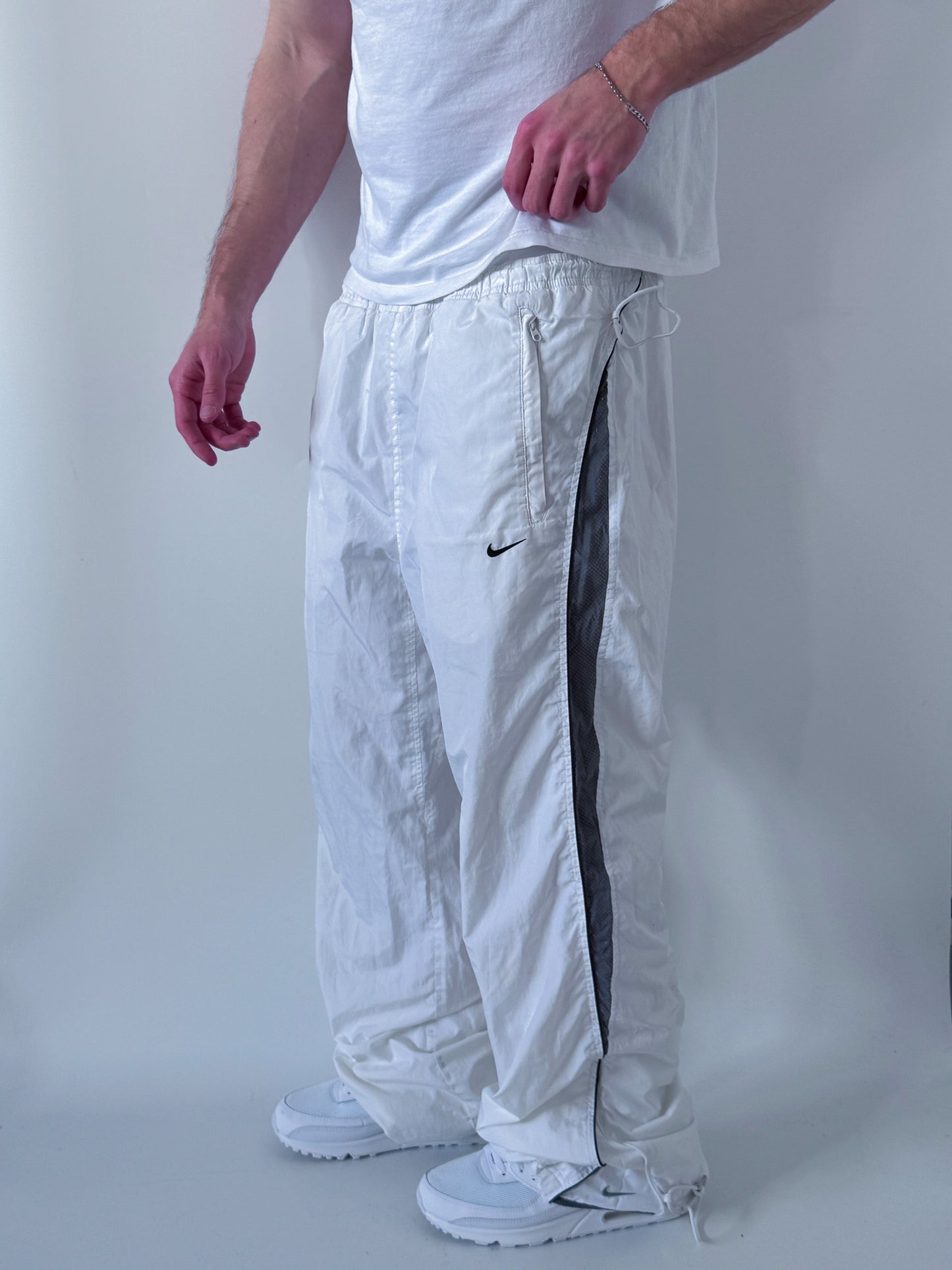Nike Vintage *PREMIUM* Trackpants | L