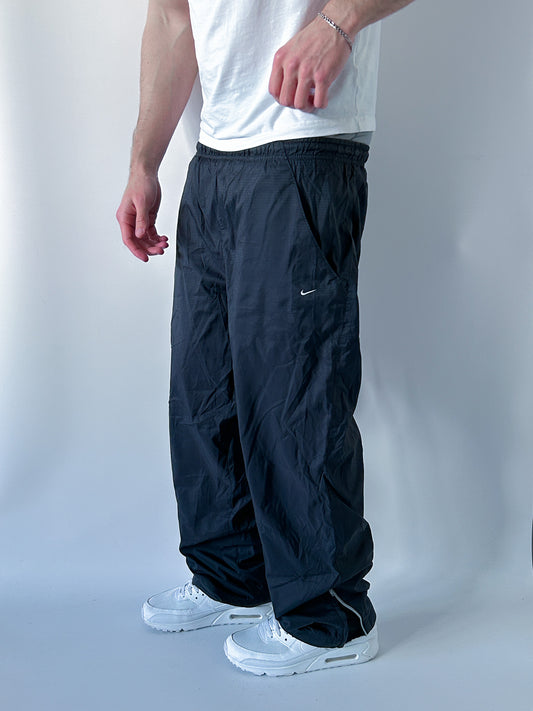 Nike Vintage Trackpants | M