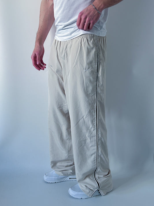 Nike Vintage Trackpants | XL