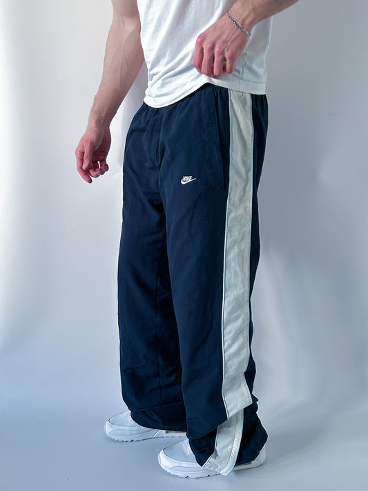 Nike Vintage Trackpants | L