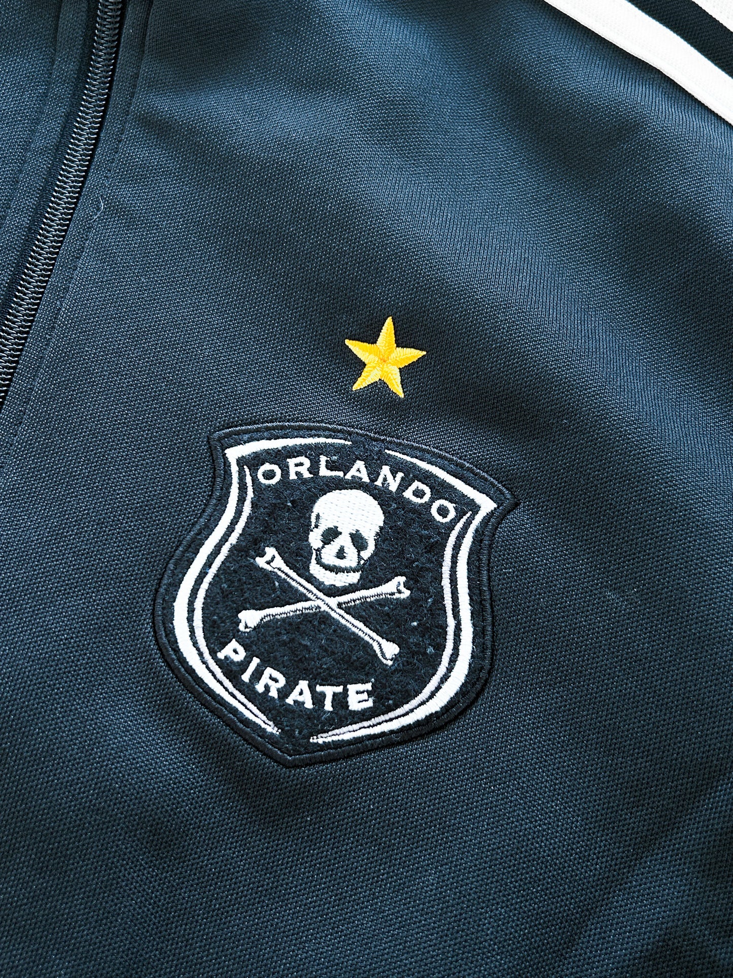 Orlando Pirat x Adidas Vintage *PREMIUM* Trackjacket | S