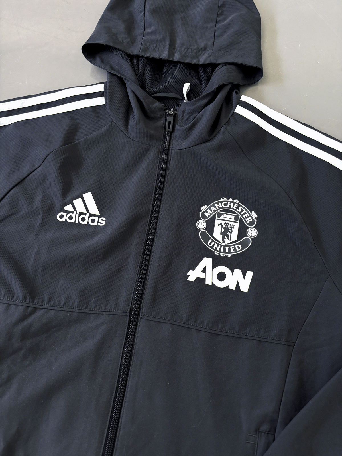 Adidas x Manchester United Vintage Trackjacket | S