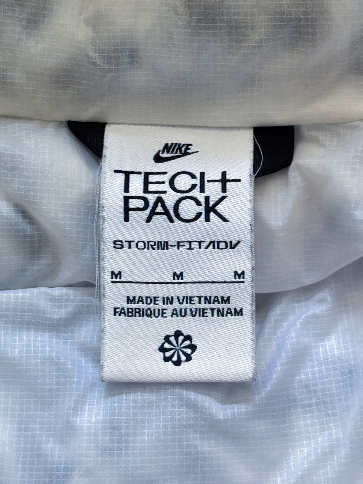 Nike Vintage Tech + Pack *Tactical* Puffer / Winter Jacket | M