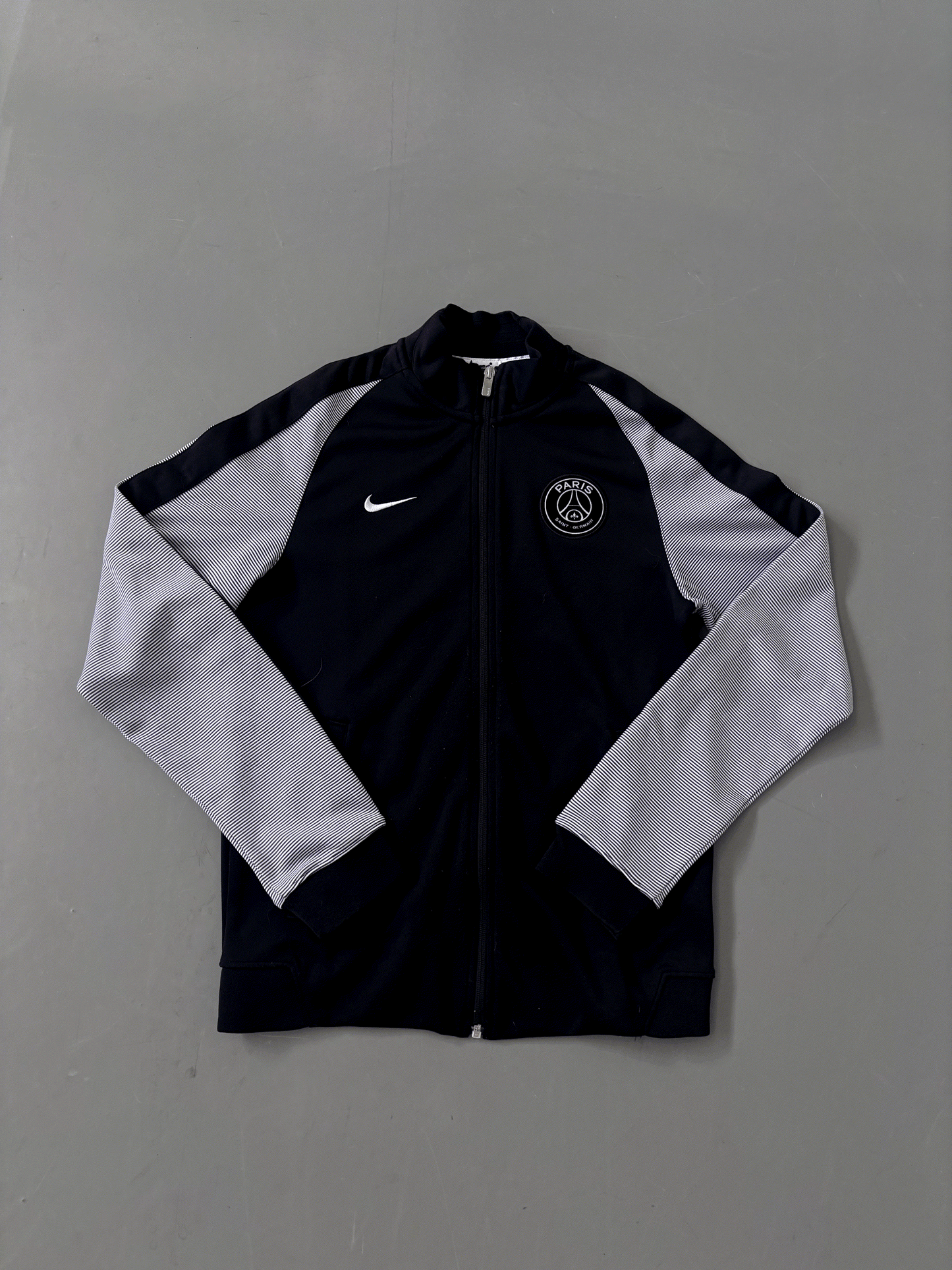 Nike x PSG Vintage Trackjacket | S