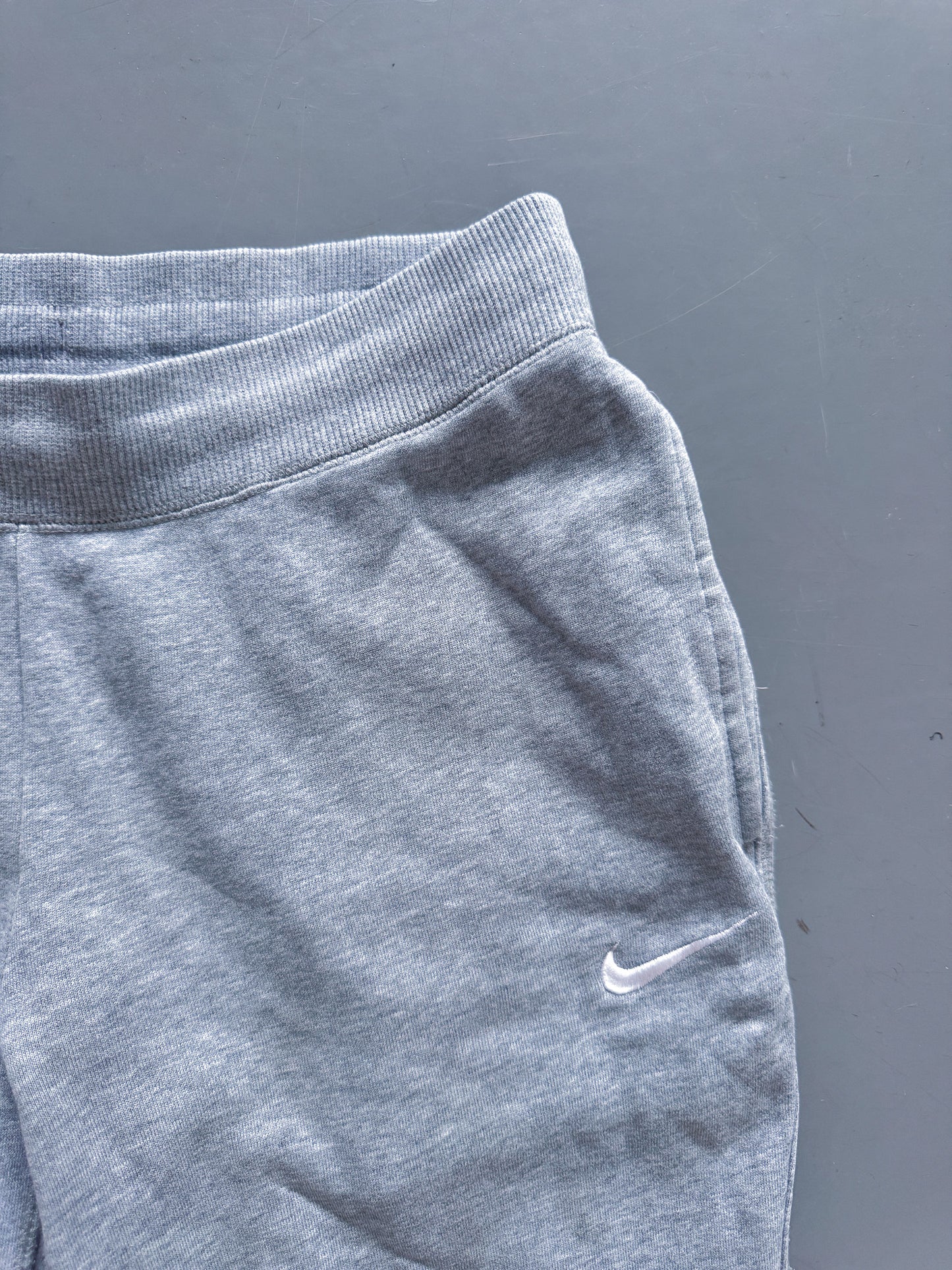 Nike Vintage Trackpants | M