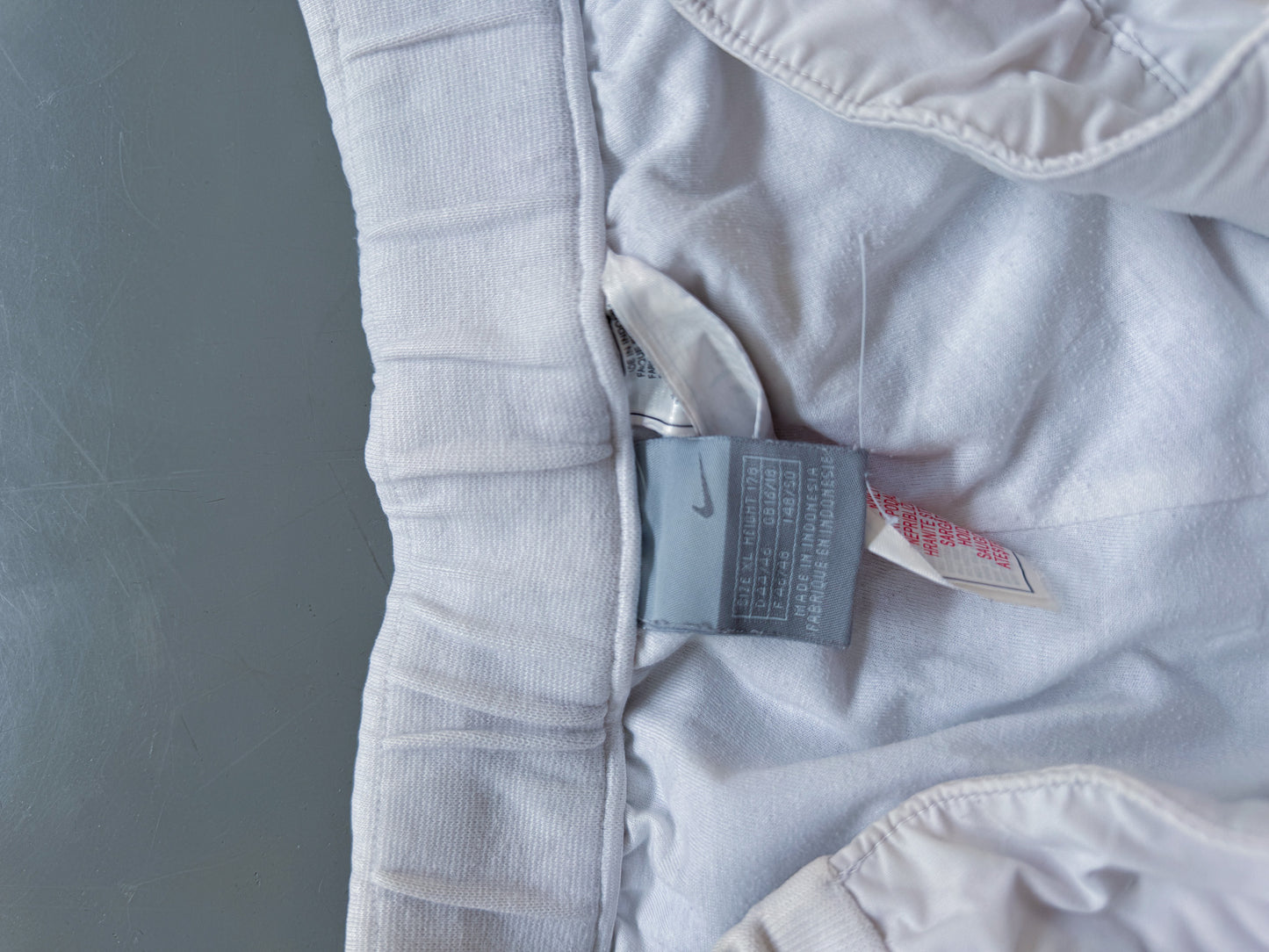 Nike Vintage Trackpants | L