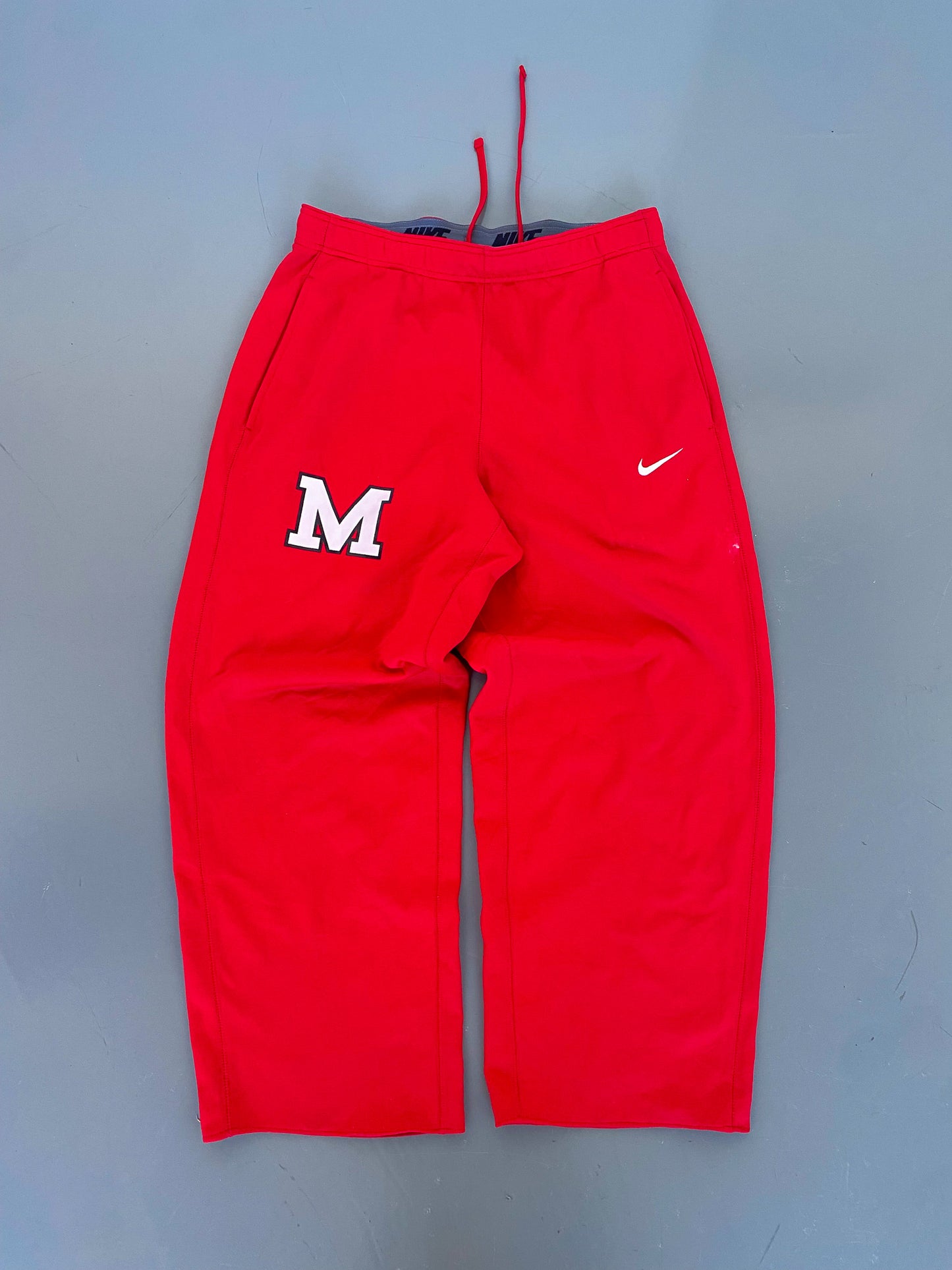 Nike Vintage Trackpants | M