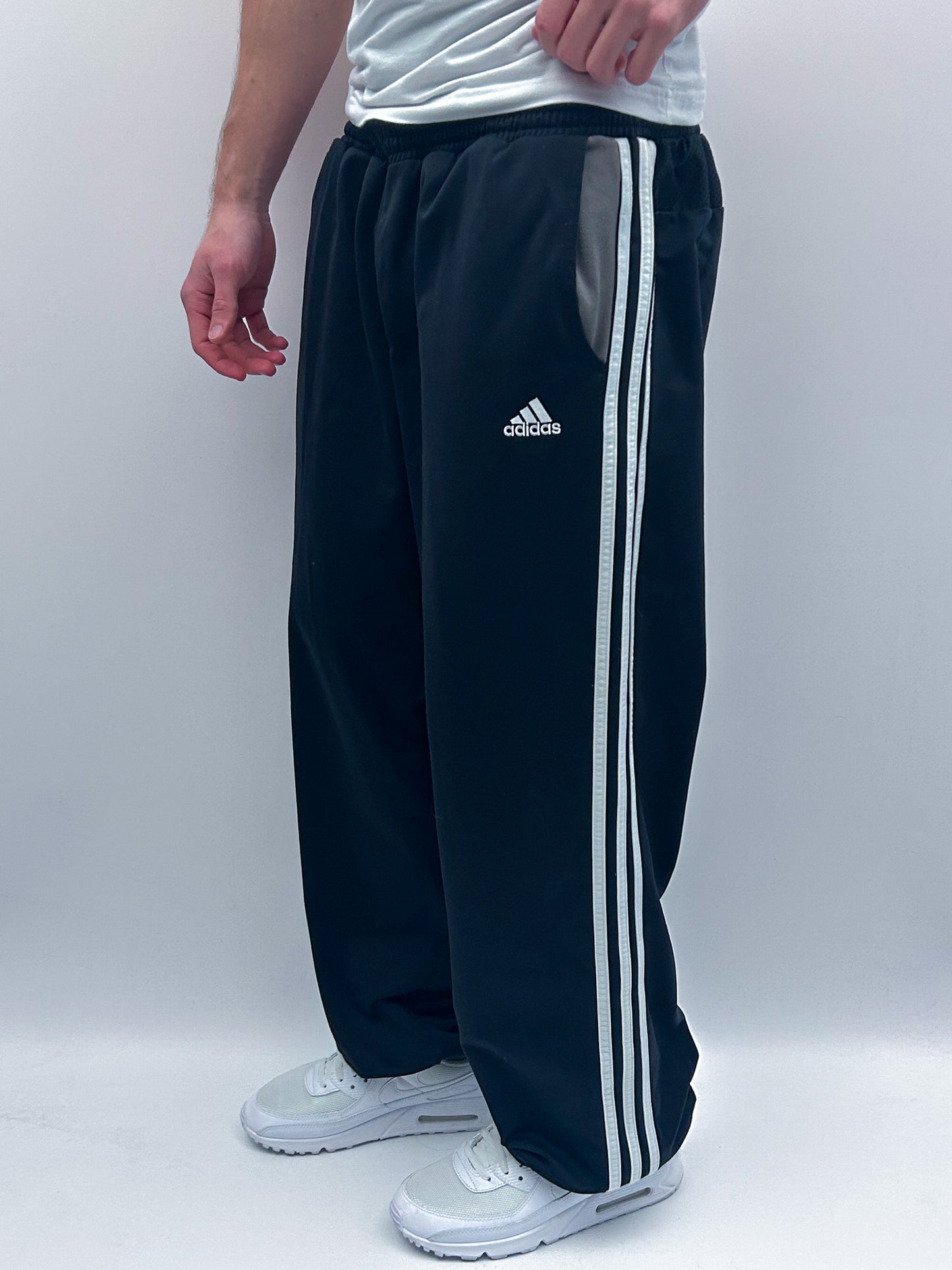 Adidas Vintage Trackpants | L