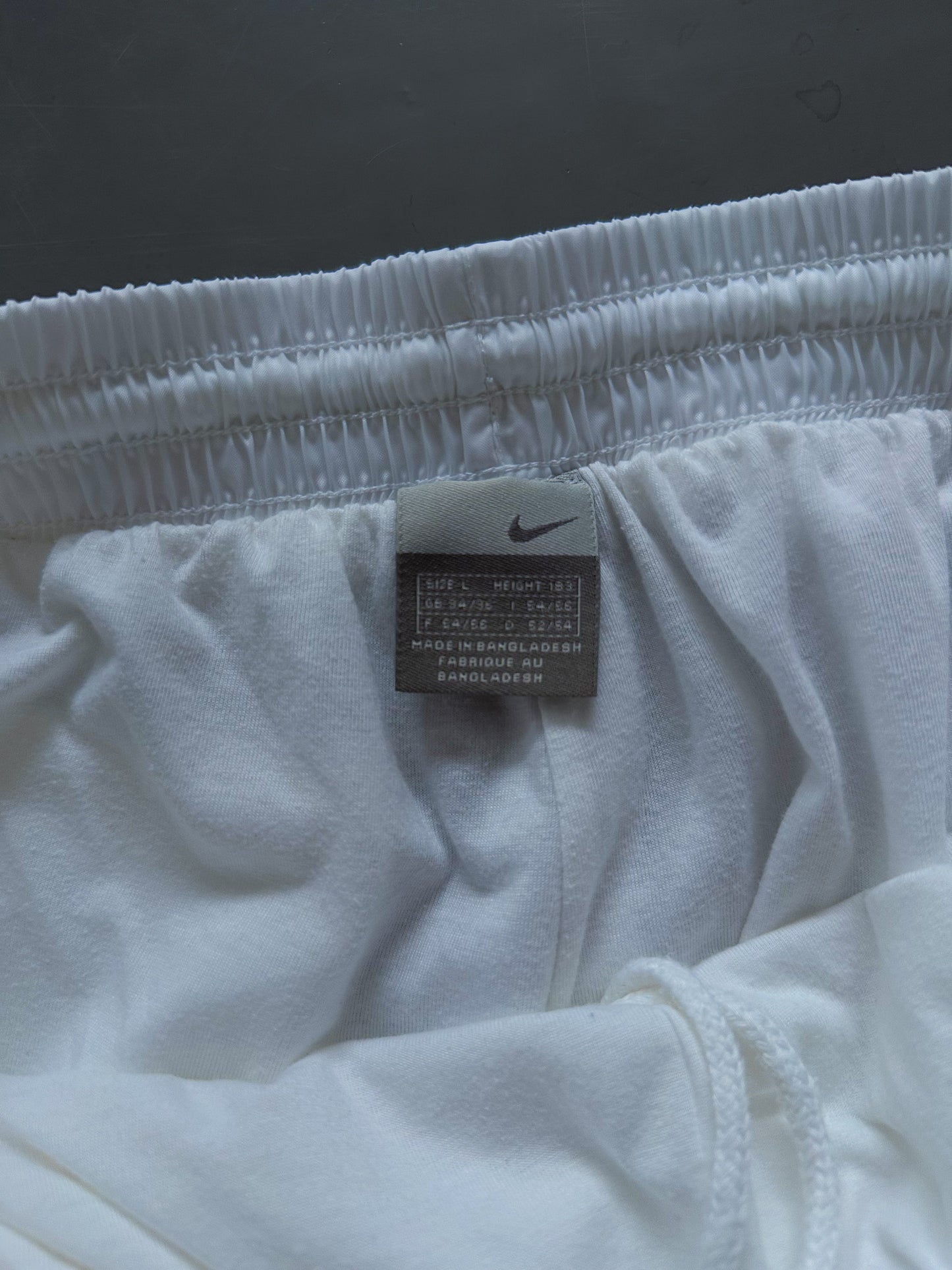 Nike Vintage *PREMIUM* Trackpants | L
