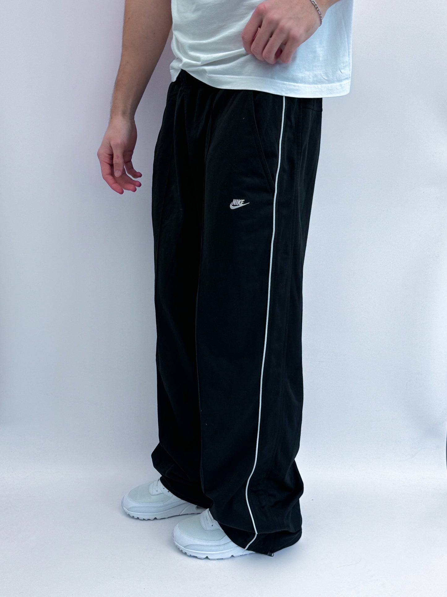 Nike Vintage Trackpants | XL