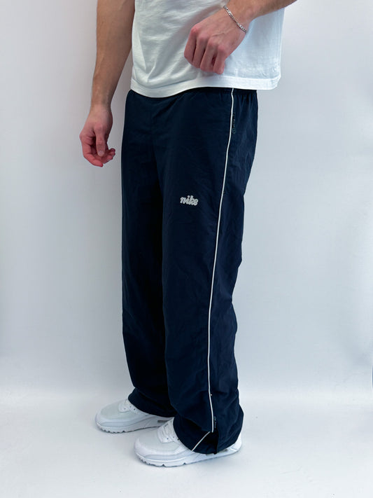 Nike Vintage Trackpants | XS