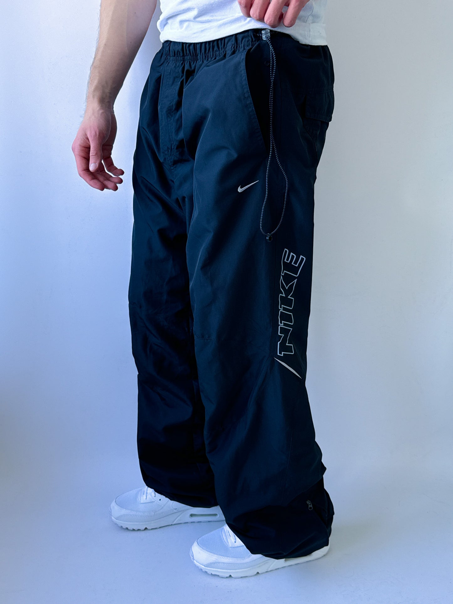 Nike Vintage Trackpants | XL