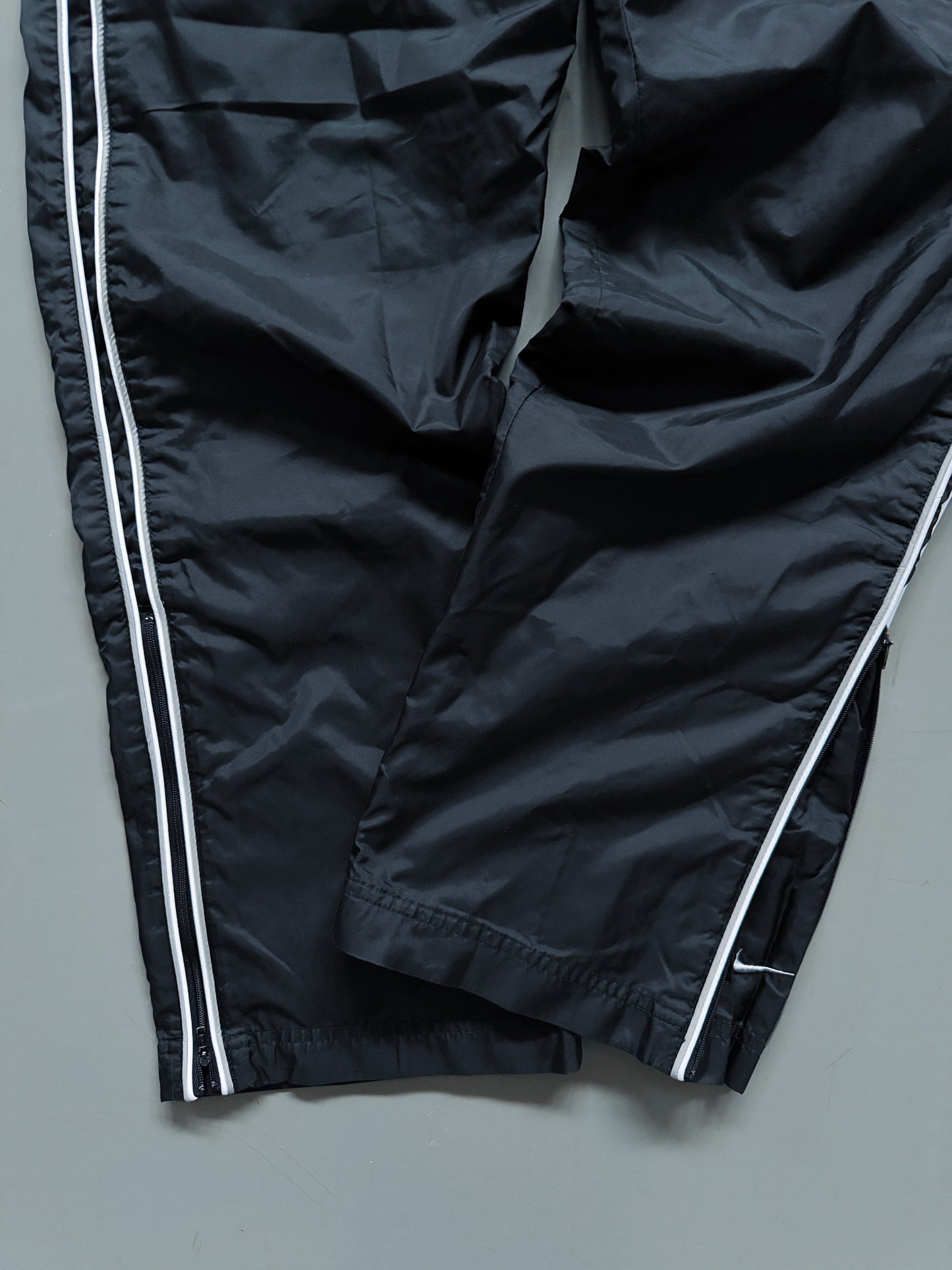 Nike Vintage Trackpants | L