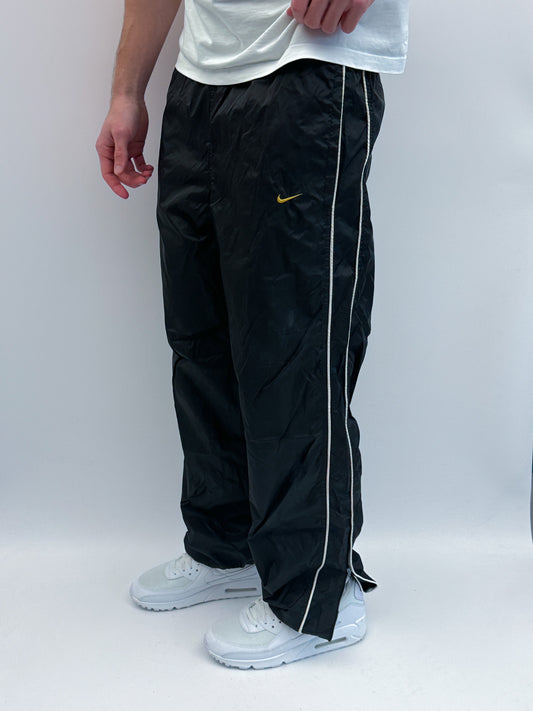 Nike Vintage Trackpants | M