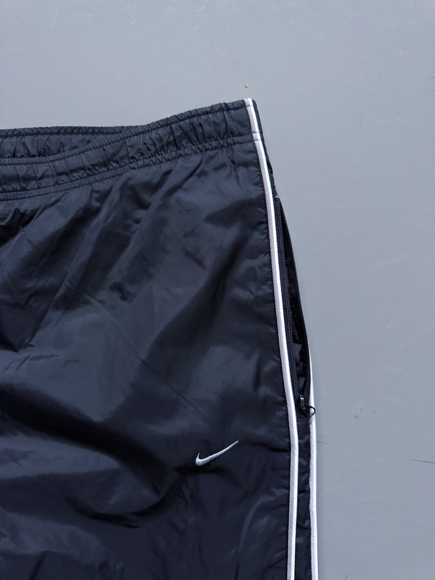 Nike Vintage Trackpants | L