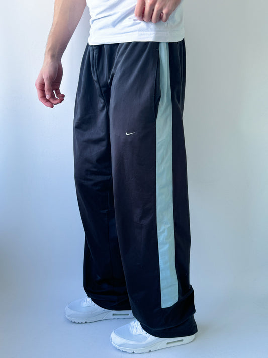 Nike Vintage Trackpants | XL
