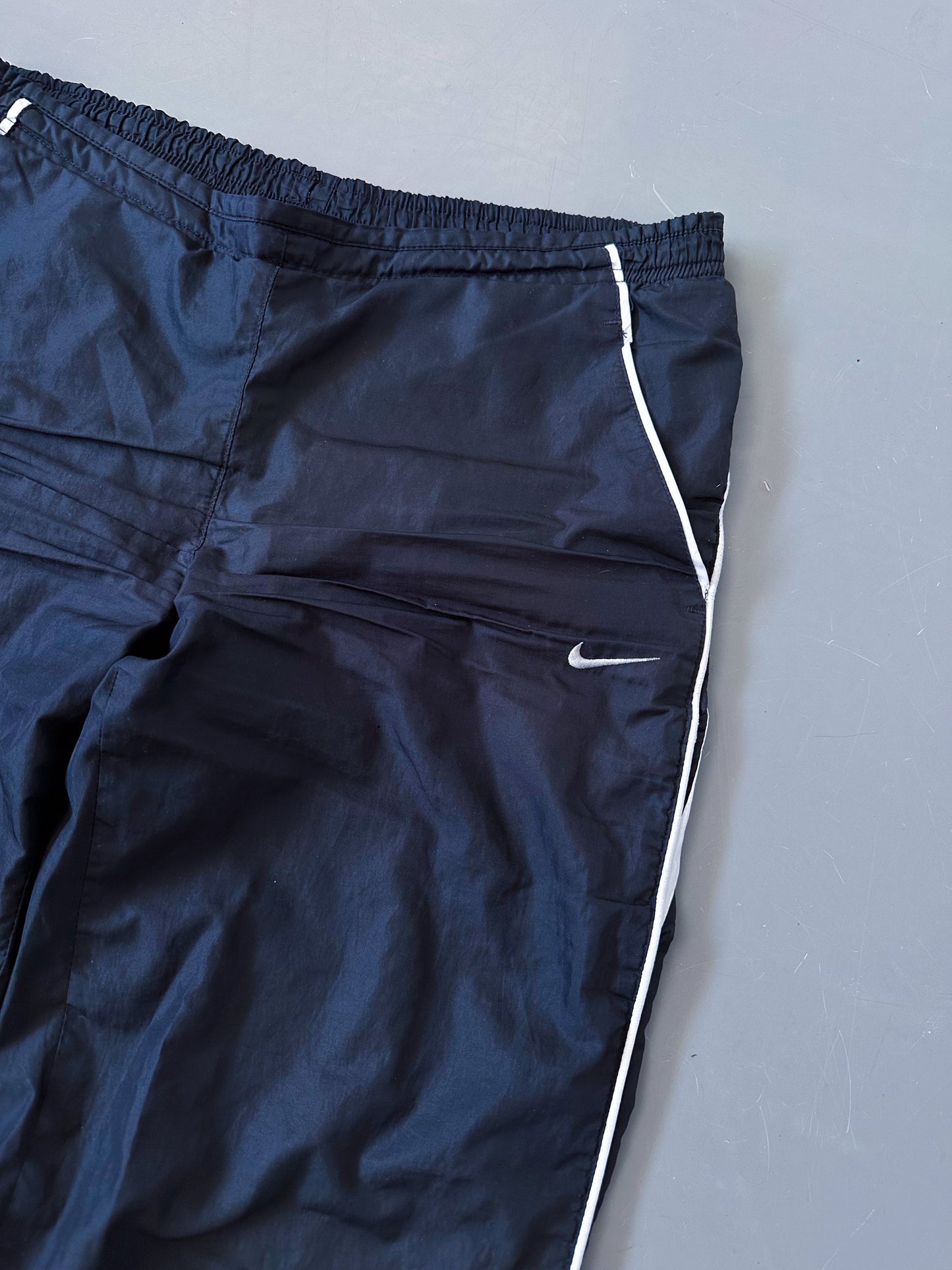 Nike Vintage Trackpants | XS