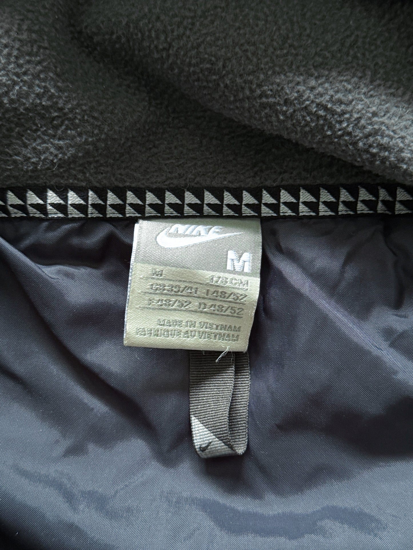 Nike Vintage Light Puffer Jacket | M