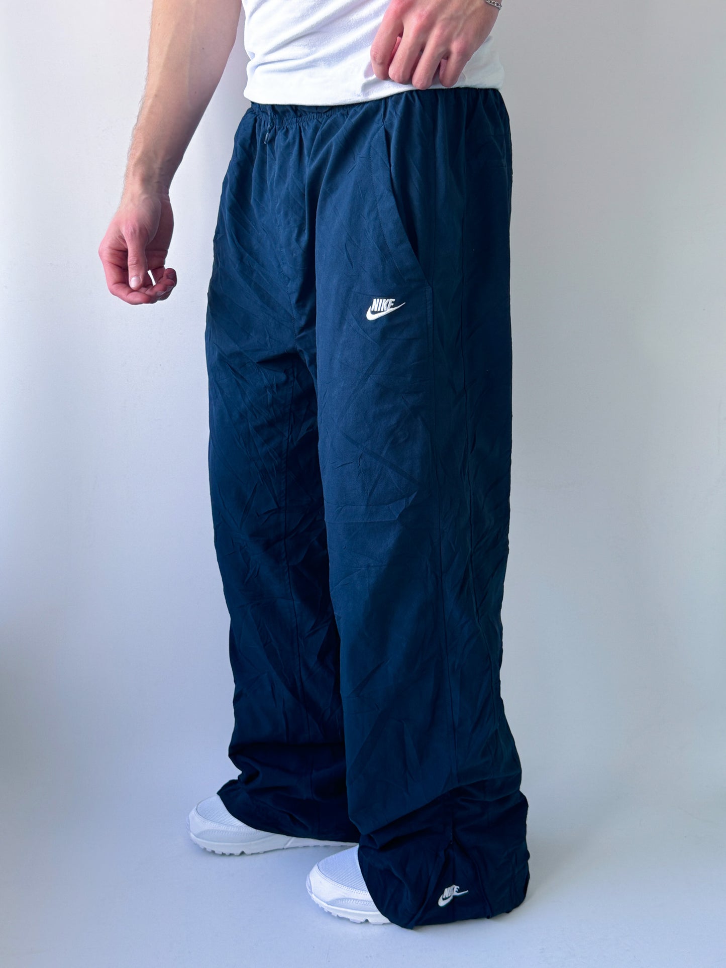 Nike Vintage Trackpants | l