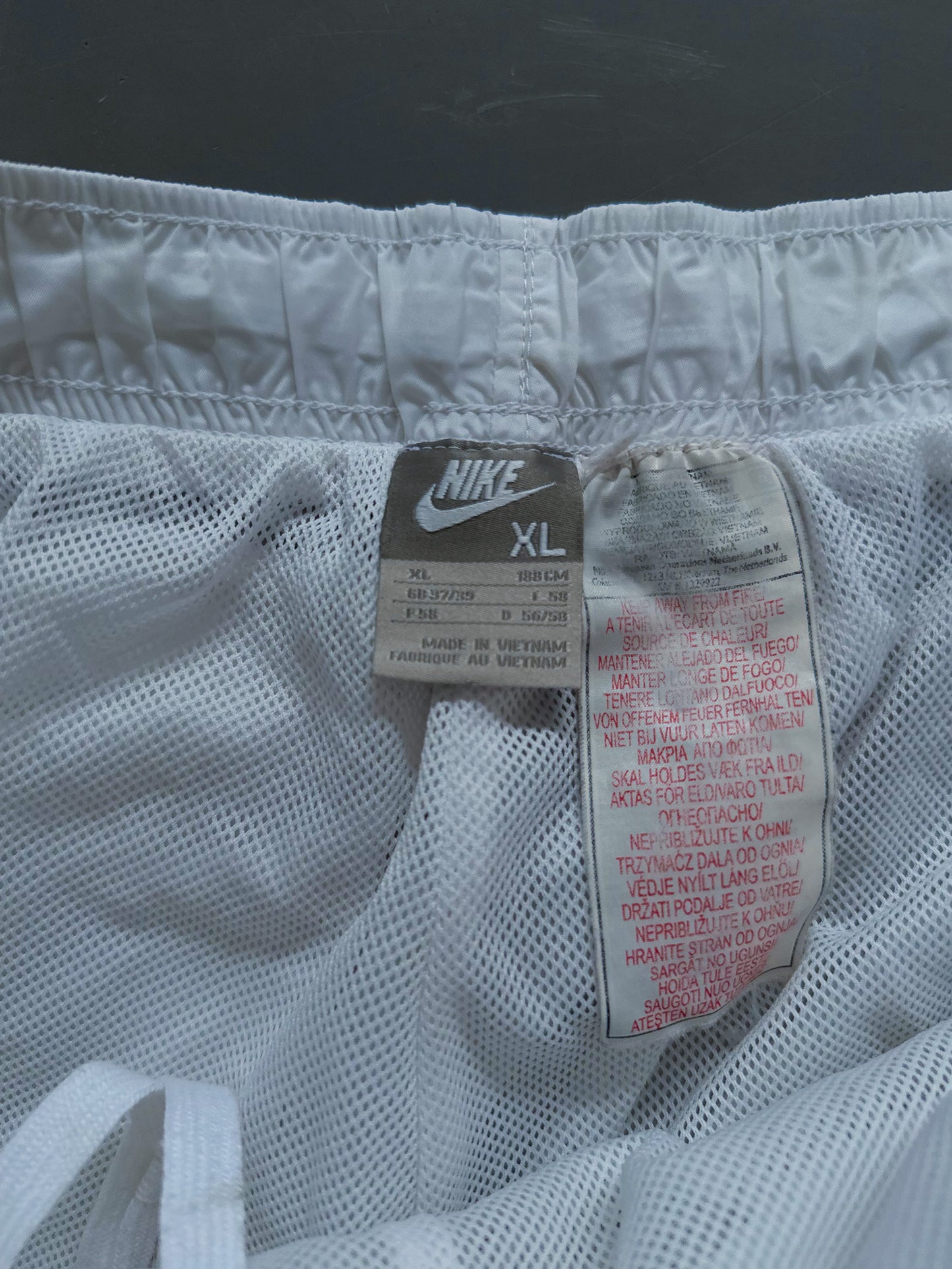 Nike Vintage *PREMIUM* Trackpants | L