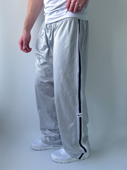Nike Vintage Trackpants | L
