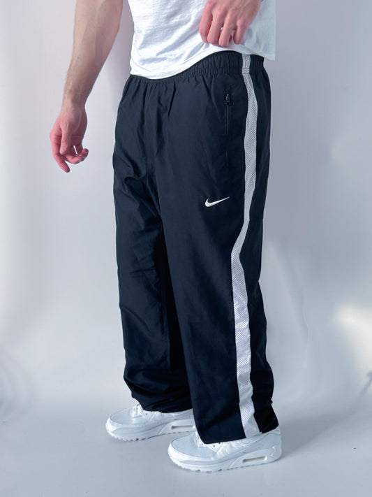 Nike Vintage Trackpants | M
