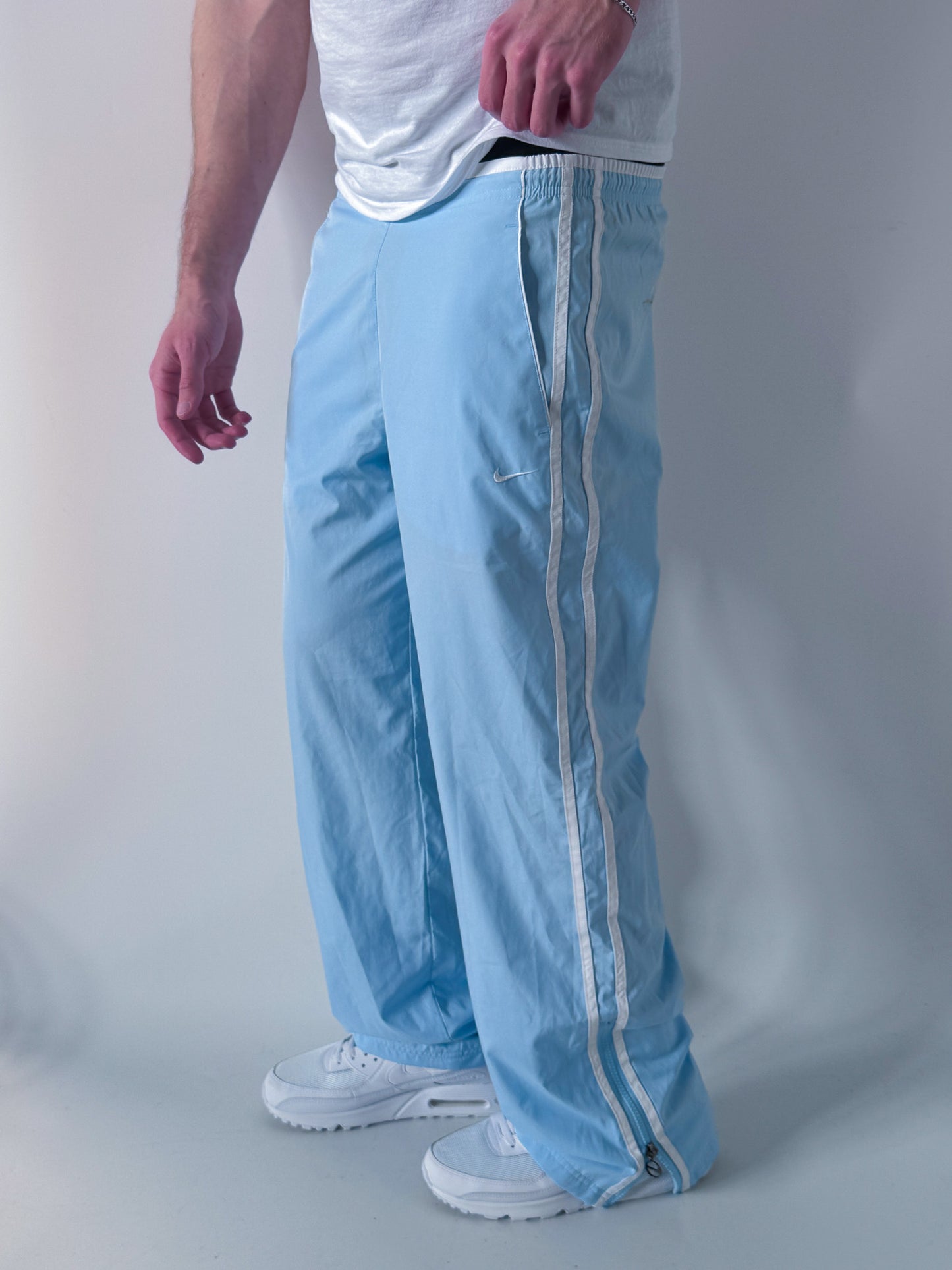 Nike Vintage *Babyblue* Trackpants | M